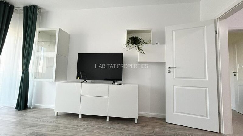 Sector 4, apartament 2 camere superb, centrala/mobilat/parcare