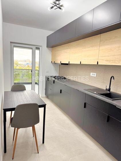 Sector 4, apartament 2 camere superb, centrala/mobilat/parcare